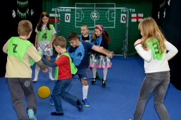 Детско футболно парти София Елмо