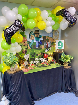 Игри и мисии на Майнкрафт парти