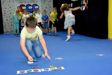 Игри и мисии на Among Us рожден ден София