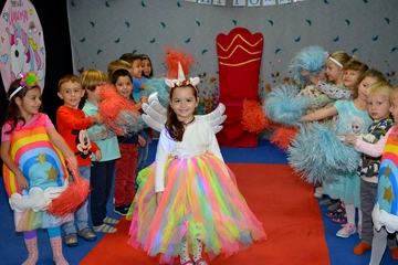 Еднорог украса и декор в зала София