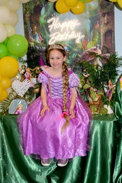 Тематична украса Рапунцел парти София Елмо