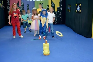 Sonic украса рожден ден София