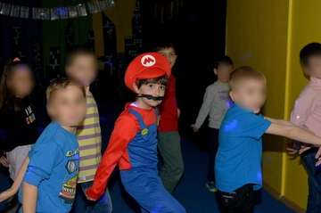 Super Mario парти София - игри и забавления за деца