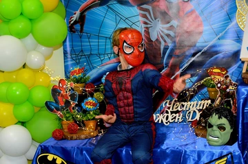 Супергерои парти в детски парти клуб Елмо