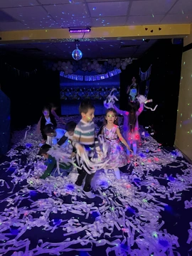 Дискотека рожден ден София - Детски парти клуб Елмо