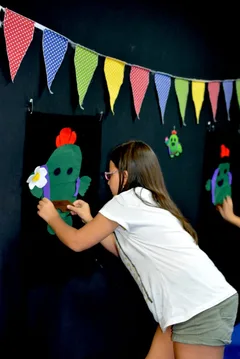 Деца на Brawl Stars парти в Елмо