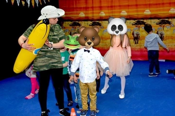 Детски парти клуб Елмо - сафари игри и забавления