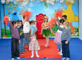 Деца на Stitch парти Елмо