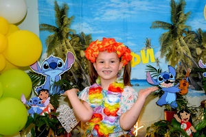 Stitch украсa рожден ден София