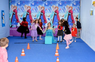 Frozen парти в София с аниматор