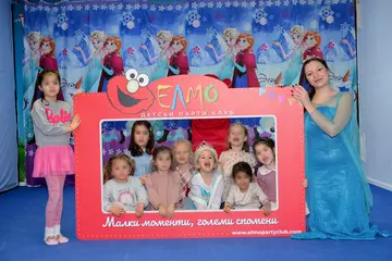 Frozen рожден ден в Детски парти клуб Елмо