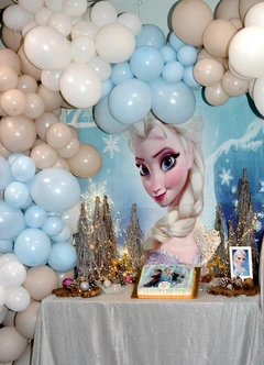 Украса и атмосфера за Frozen парти за рожден ден